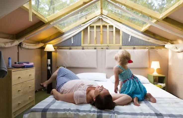 Drago Tours Lodge Tent Holiday Sunshine, Lanterna Porec